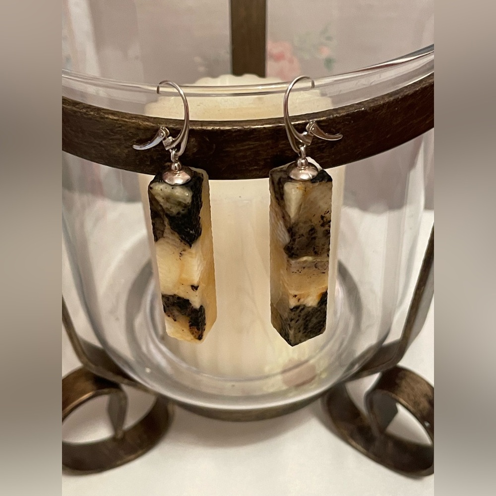 Artisan Collection Amber Extraordinaire Raw Calico Amber Long 925 Silver Earring